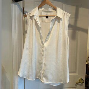 Ann Taylor Ivory Sleeveless Button-Up Blouse Size L